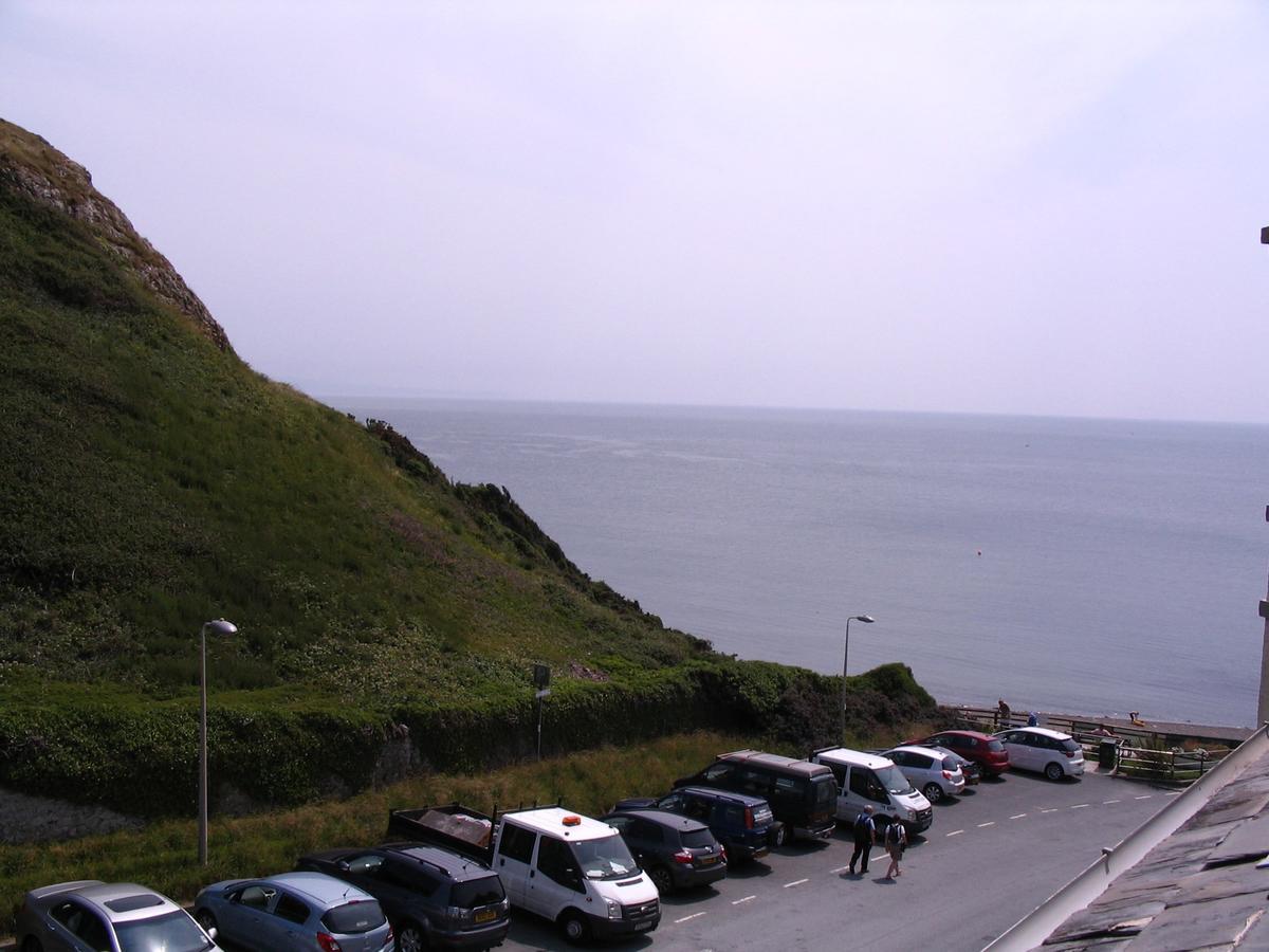 Marine Hotel Criccieth Kültér fotó