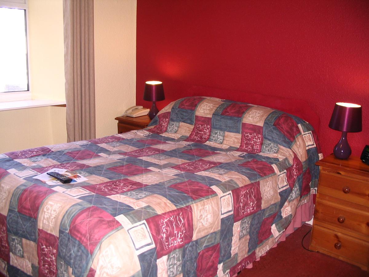 Marine Hotel Criccieth Kültér fotó